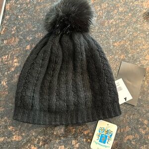 Portolano Faux fur-trimmed cable-knit cashmere beanie NWT